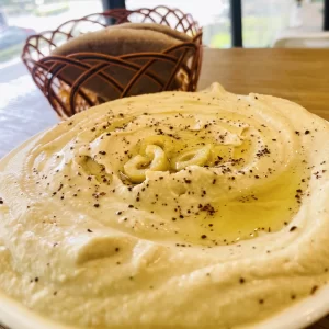 Humus with Pita Bread